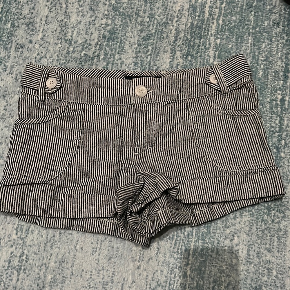 Forever21. Shorts. White Buttons